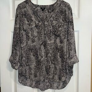 Torrid Harper Black and Gray Blouse